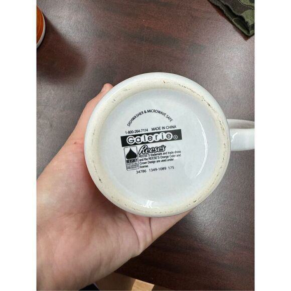 Reese’s Ceramic Mug #2 - Picture 3 of 3